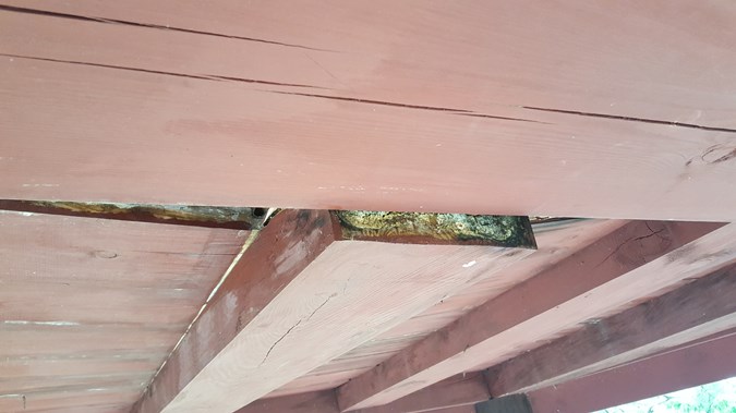 4.청량산 산성 청자 마루위험